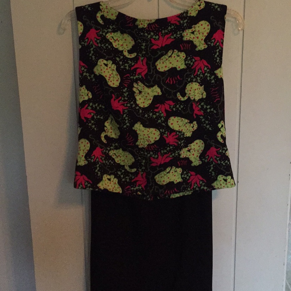 Fun Lilly Pulitzer top!